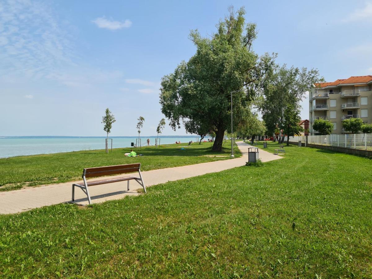 EDA Beach Apartman Siófok Exterior foto