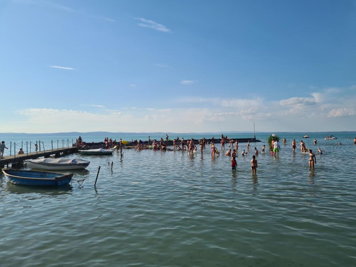 EDA Beach Apartman Siófok Exterior foto